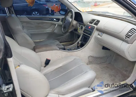 2002 Mercedes-Benz Clk 430 z USA, uszkodzony, nr VIN WDBLJ70G32T110122